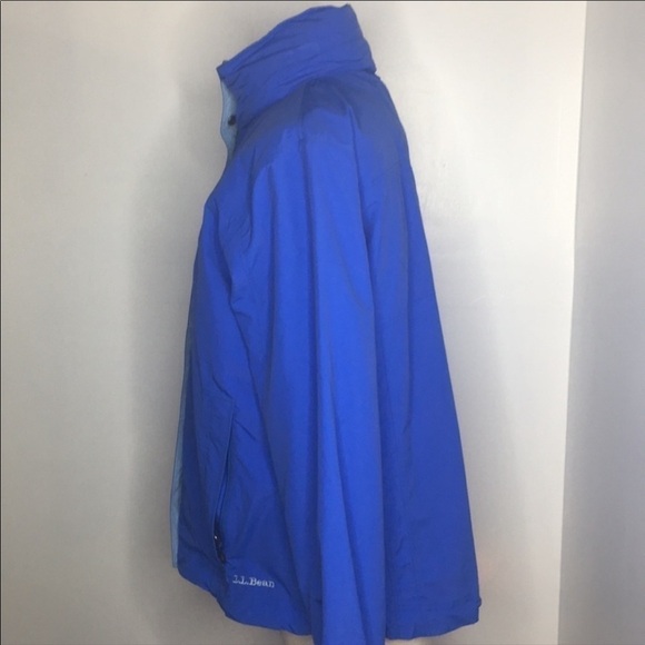 L.L Bean Storm Chaser Rain Jacket. - Picture 6 of 14